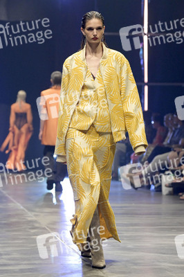 Kilian Kerner Fashion Show auf der Berlin Fashion Week S/S 2024