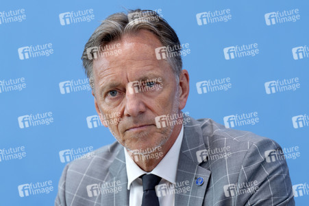 Bundespressekonferenz Lagebild häusliche Gewalt und Start der Studie LeSuBia in Berlin
