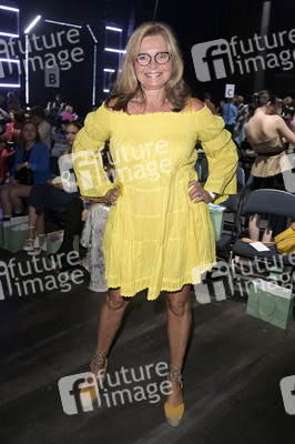 Marcel Ostertag Fashion Show auf der Berlin Fashion Week S/S 2024
