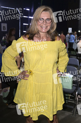 Marcel Ostertag Fashion Show auf der Berlin Fashion Week S/S 2024