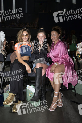 Marcel Ostertag Fashion Show auf der Berlin Fashion Week S/S 2024