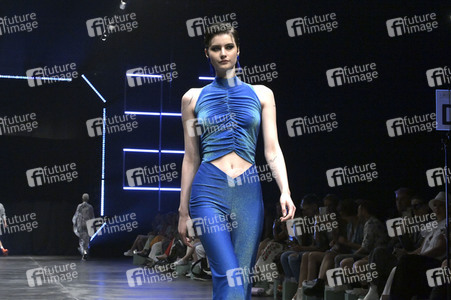 Marcel Ostertag Fashion Show auf der Berlin Fashion Week S/S 2024