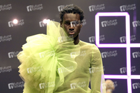 Danny Reinke Fashion Show auf der Berlin Fashion Week S/S 2024