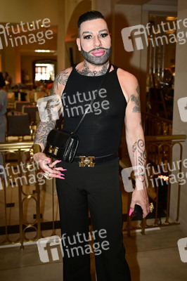 Anja Gockel Fashion Show 'Air' auf der Berlin Fashion Week Spring/Summer 2024 in Berlin