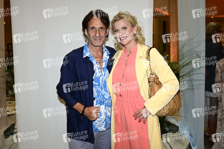 Anja Gockel Fashion Show 'Air' auf der Berlin Fashion Week Spring/Summer 2024 in Berlin