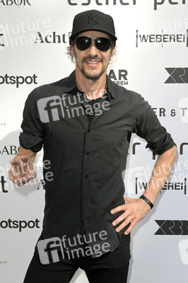Esther Perbandt Fashion Show auf der Berlin Fashion Week S/S 2024