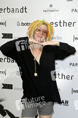 Esther Perbandt Fashion Show auf der Berlin Fashion Week S/S 2024