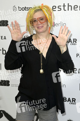 Esther Perbandt Fashion Show auf der Berlin Fashion Week S/S 2024