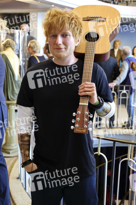Präsentation der Wachsfigur von Ed Sheeran in Hamburg