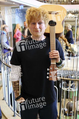 Präsentation der Wachsfigur von Ed Sheeran in Hamburg