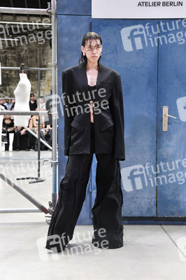 Haderlump Fashion Show auf der Berlin Fashion Week S/S 2024