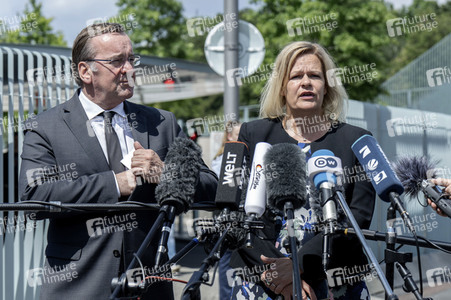 Pressestatements nach der 69. Sitzung des Bundeskabinetts in Berlin
