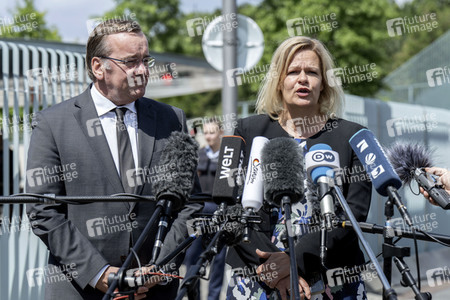 Pressestatements nach der 69. Sitzung des Bundeskabinetts in Berlin