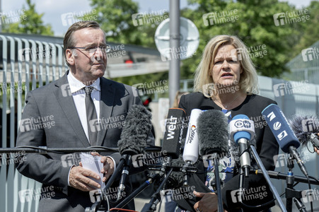Pressestatements nach der 69. Sitzung des Bundeskabinetts in Berlin