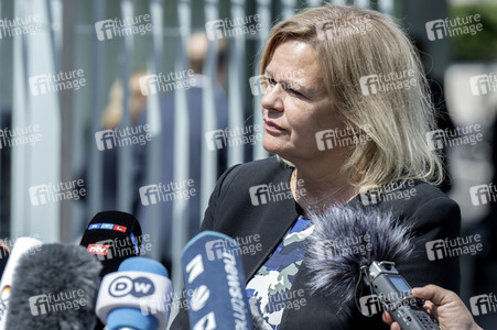 Pressestatements nach der 69. Sitzung des Bundeskabinetts in Berlin