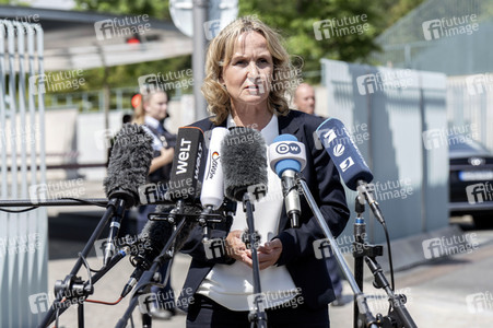 Pressestatements nach der 69. Sitzung des Bundeskabinetts in Berlin
