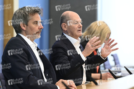 Sommerpressekonferenz von Olaf Scholz in Berlin