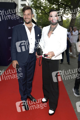 Jasmin Erbas Fashion Show auf der Berlin Fashion Week S/S 2024