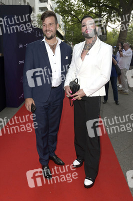 Jasmin Erbas Fashion Show auf der Berlin Fashion Week S/S 2024