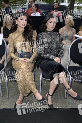 Jasmin Erbas Fashion Show auf der Berlin Fashion Week S/S 2024