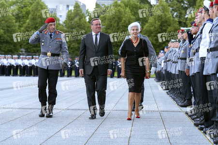 Feierliches Gelöbnis der Bundeswehr-Rekruten im Gedenken an den Deutschen Widerstand vom 20. Juli 1944 in Berlin