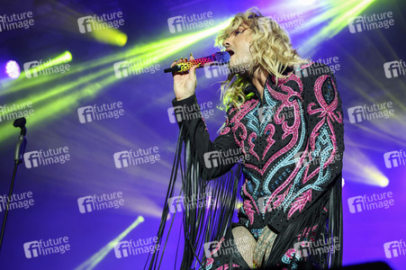 Konzert von Tokio Hotel beim Christopher Street Day in Berlin