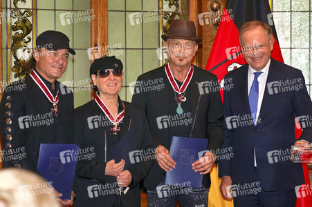 Großes Verdienstkreuz für die Scorpions in Hannover