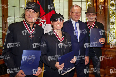 Großes Verdienstkreuz für die Scorpions in Hannover