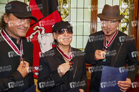 Großes Verdienstkreuz für die Scorpions in Hannover