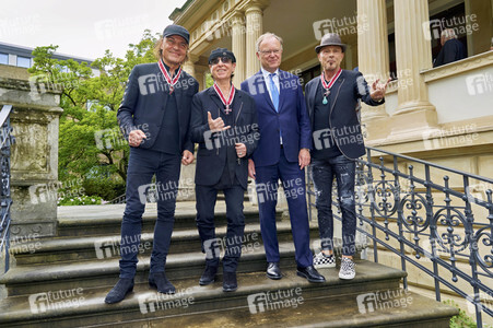 Großes Verdienstkreuz für die Scorpions in Hannover