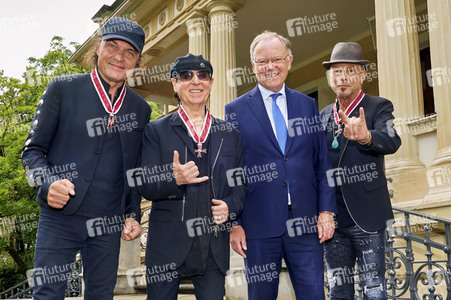 Großes Verdienstkreuz für die Scorpions in Hannover