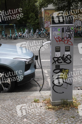 Symbolfoto Ladestation