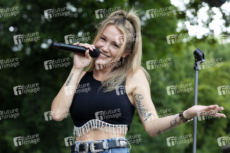 Konzert von Sonia Liebing in Kreba-Neudorf