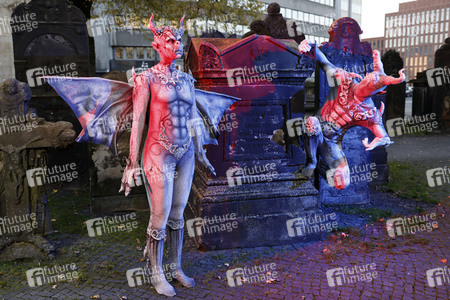 GEEK ART Collection No. 6 - Bodypainting and Transformaking