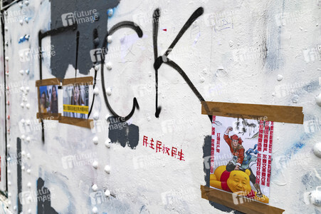 Graffiti-Krieg wegen China-Slogans in London