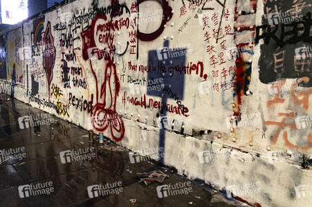 Graffiti-Krieg wegen China-Slogans in London