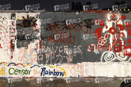 Graffiti-Krieg wegen China-Slogans in London