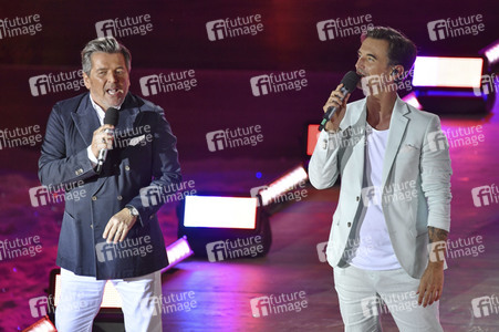 TV-Show 'Die große Schlagerstrandparty 2023 - wir feiern die 80er!' in Gelsenkirchen