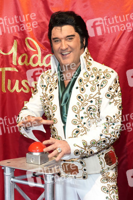 Präsentation der restaurierten Wachsfigur von Elvis Presley in Berlin