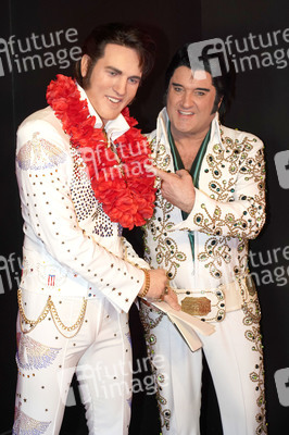 Präsentation der restaurierten Wachsfigur von Elvis Presley in Berlin