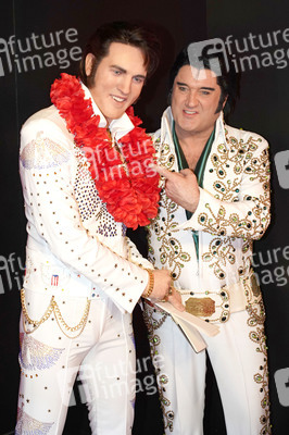 Präsentation der restaurierten Wachsfigur von Elvis Presley in Berlin