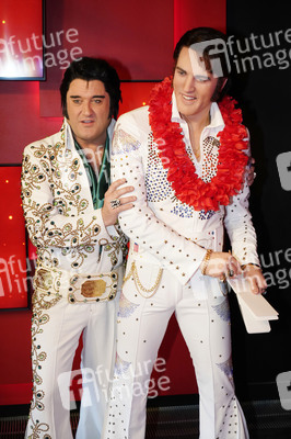 Präsentation der restaurierten Wachsfigur von Elvis Presley in Berlin