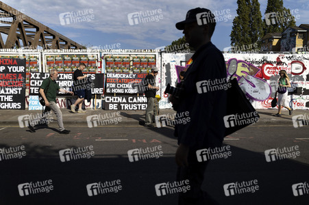 Graffiti-Krieg wegen China-Slogans in London