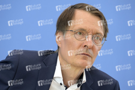 Bundespressekonferenz Cannabis-Gesetz I in Berlin