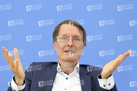 Bundespressekonferenz Cannabis-Gesetz I in Berlin