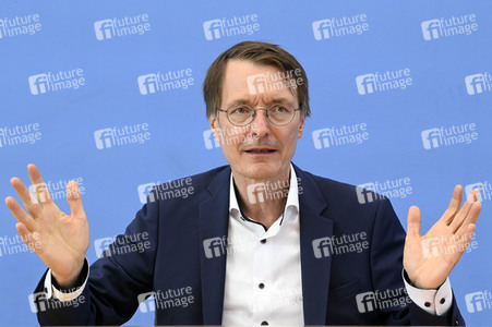 Bundespressekonferenz Cannabis-Gesetz I in Berlin