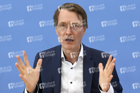 Bundespressekonferenz Cannabis-Gesetz I in Berlin