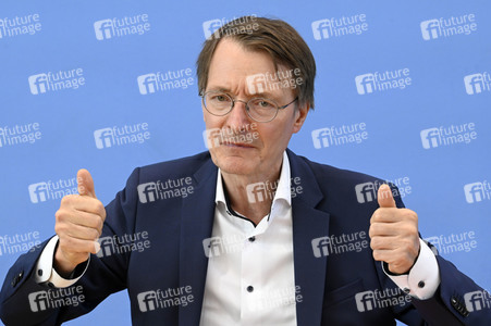 Bundespressekonferenz Cannabis-Gesetz I in Berlin