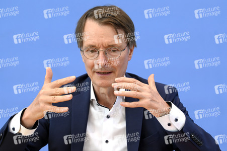Bundespressekonferenz Cannabis-Gesetz I in Berlin