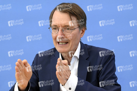 Bundespressekonferenz Cannabis-Gesetz I in Berlin